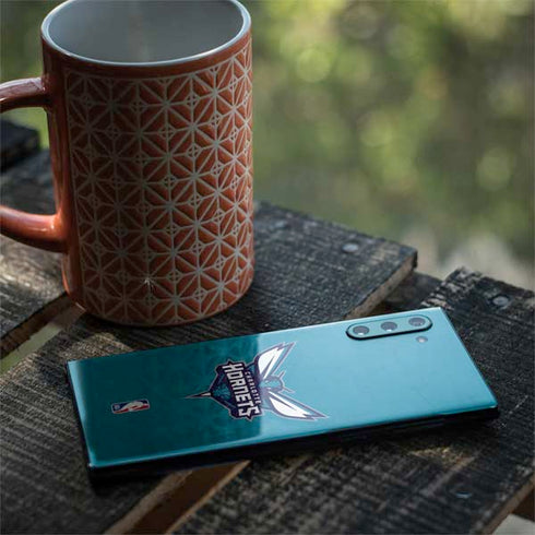 NBA Charlotte Hornets Distressed Galaxy Note 10 Skin